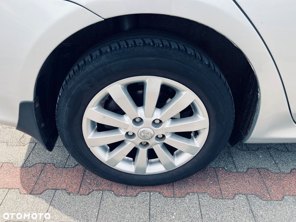 Toyota Corolla 1.6 2010 - 12