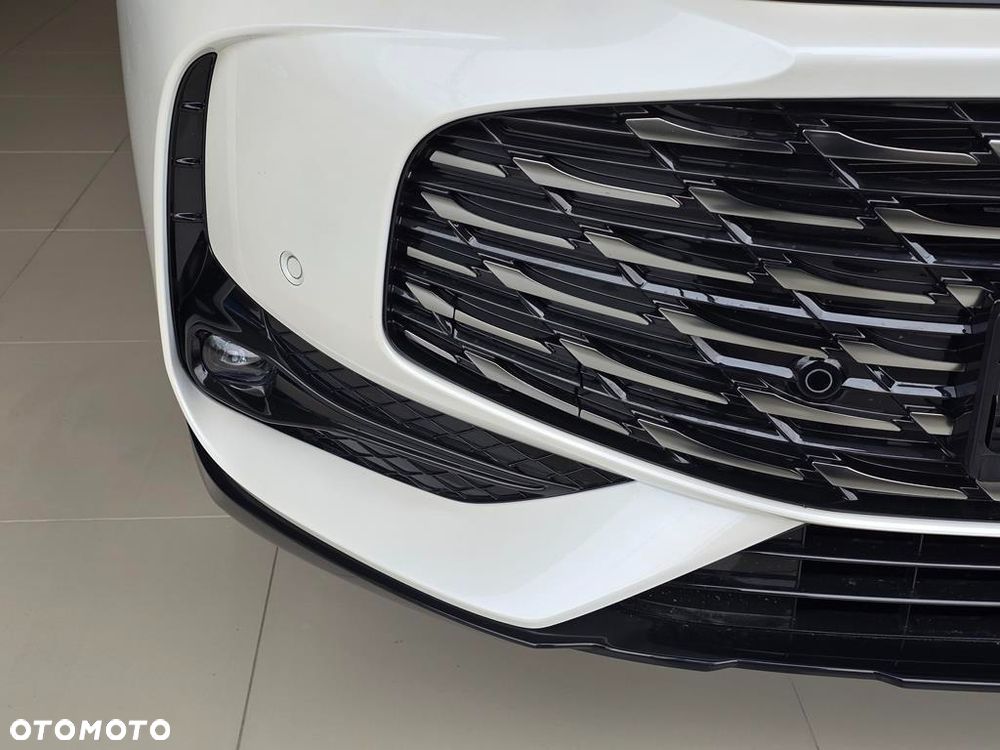 MG HS 1.5T HEV+ Exclusive - 32