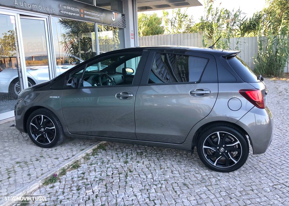 Toyota Yaris 1.5 HSD Comfort - 11