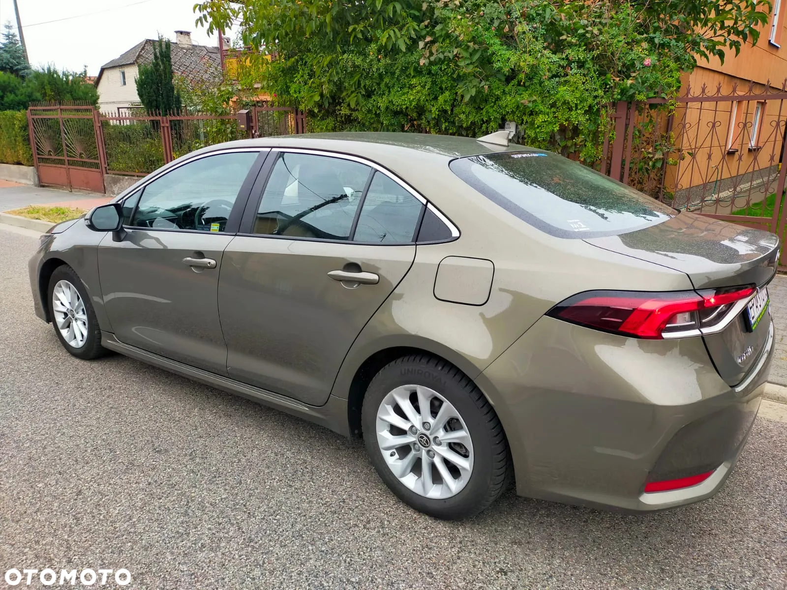 Toyota Corolla - 24