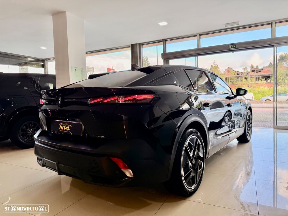 Peugeot 408 225 e-EAT8 GT - 24