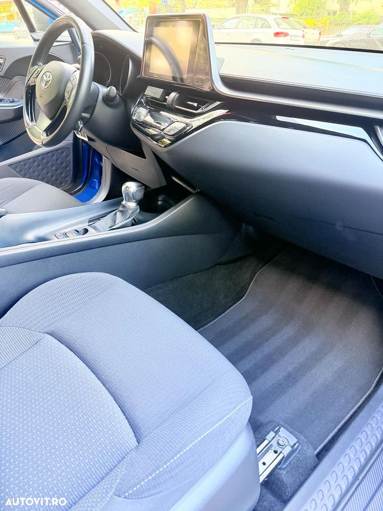 Toyota C-HR 1.8 HSD 122 CP 4x2 CVT C-enter - 21