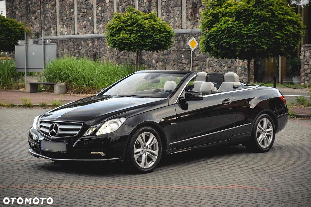 Mercedes-Benz Klasa E 220 CDI DPF BlueEFFICIENCY Automatik Avantgarde - 9