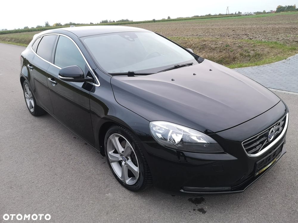 Volvo V40 T3 Momentum - 2