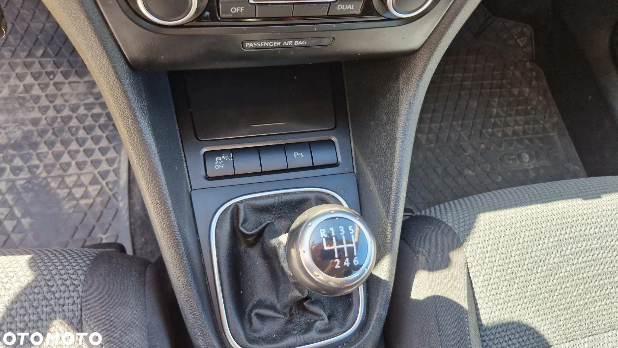 Volkswagen Golf Variant 1.6 TDI 4Motion BlueMotion Technology Comfortline - 23