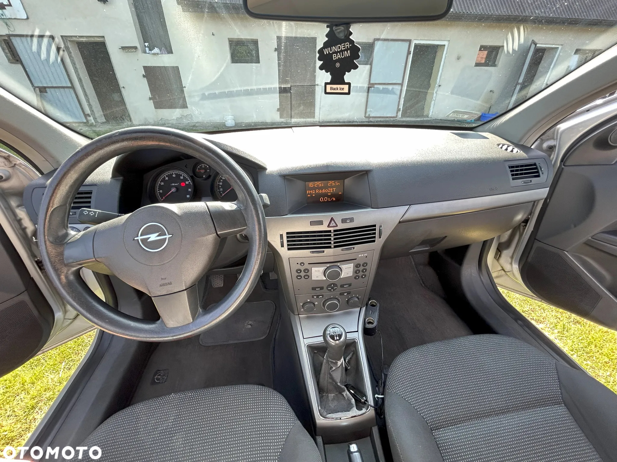 Opel Astra 1.6 - 15