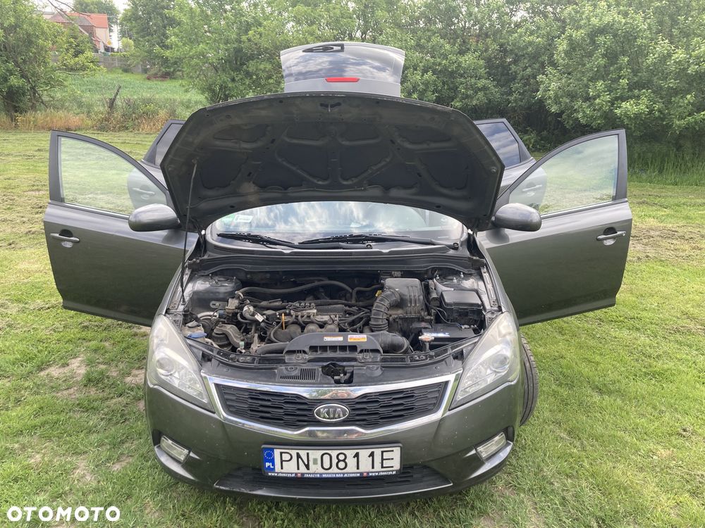 Kia Ceed - 5
