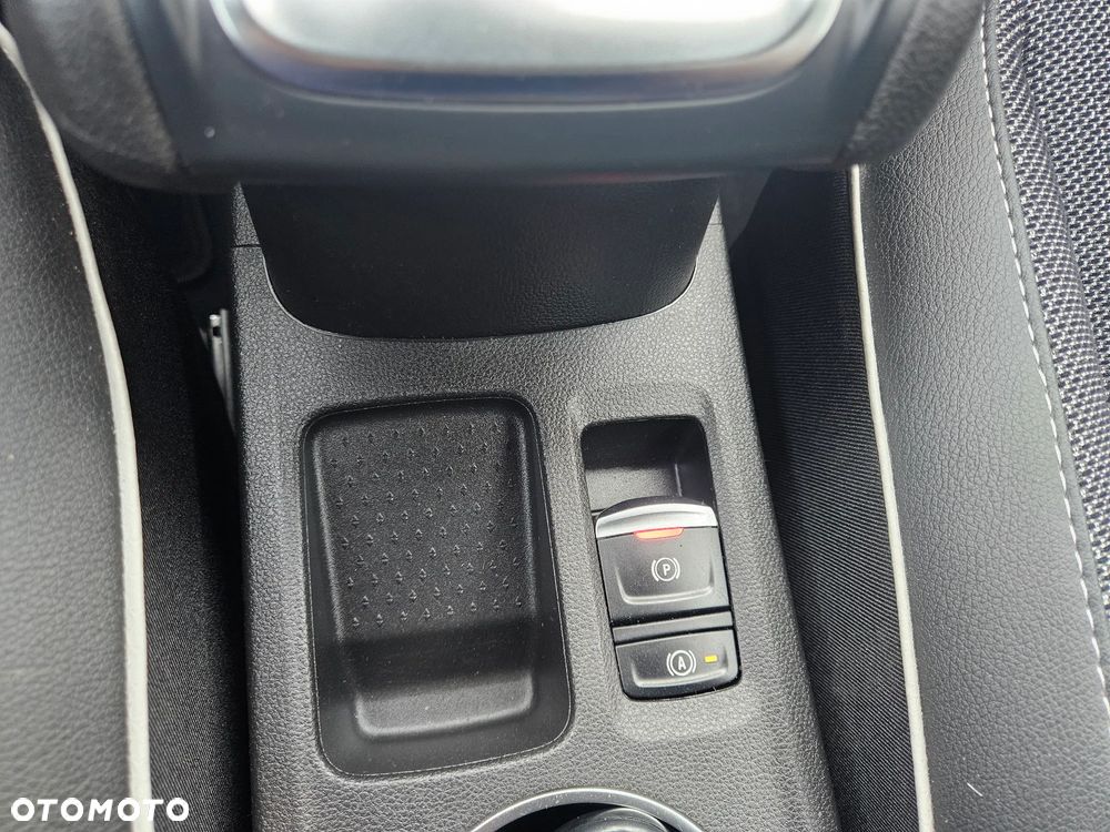 Renault Captur E-TECH Full 145 EVOLUTION - 25