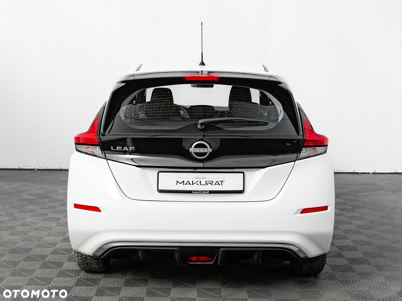 Nissan Leaf - 11