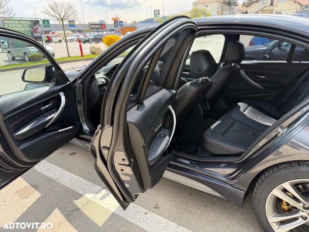 BMW Seria 3 328i xDrive Sport-Aut. Sport Line - 14