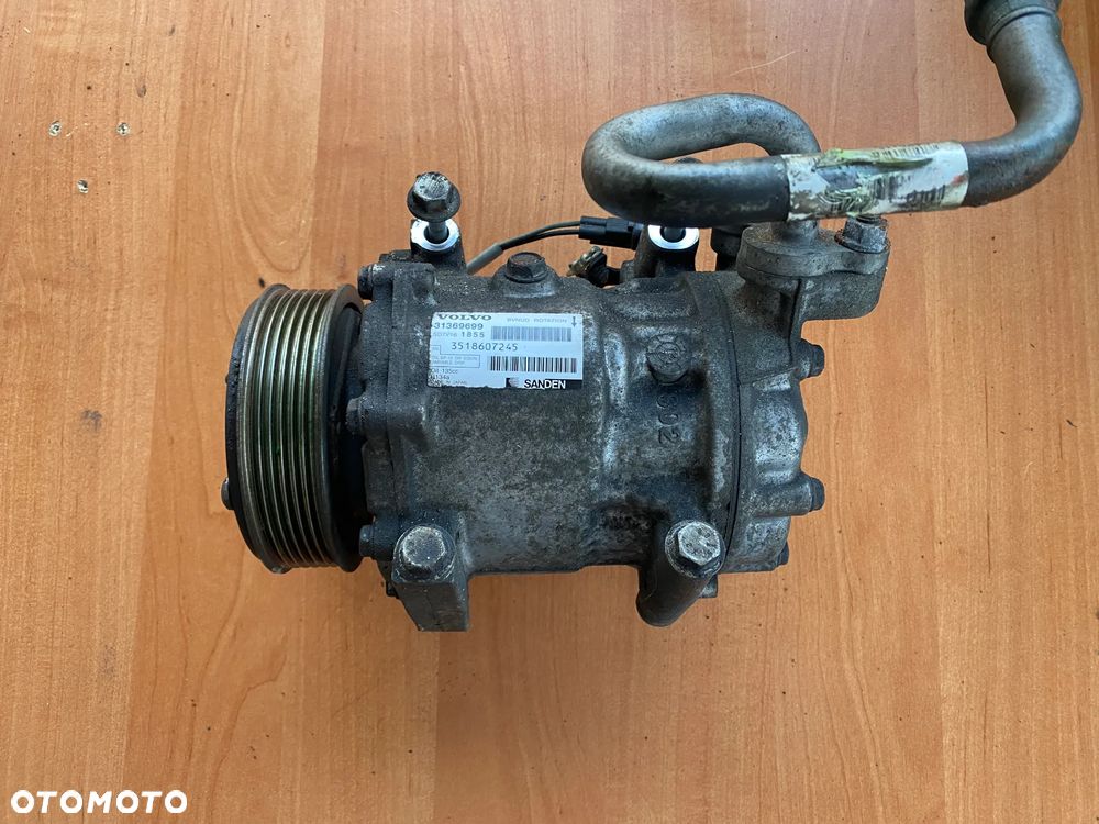 SPRĘŻARKA KOMPRESOR KLIMATYZACJI VOLVO V60 31369699 SD7V16 1855 - 1