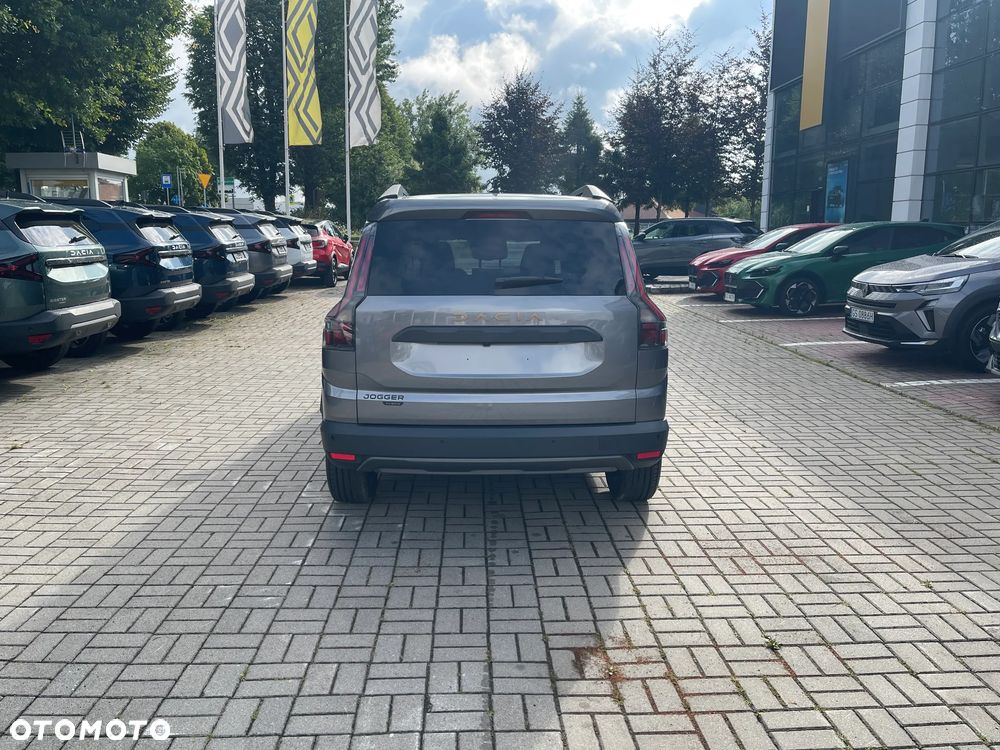 Dacia Jogger 1.8 Full Hybrid 155 Extreme MMT - 7