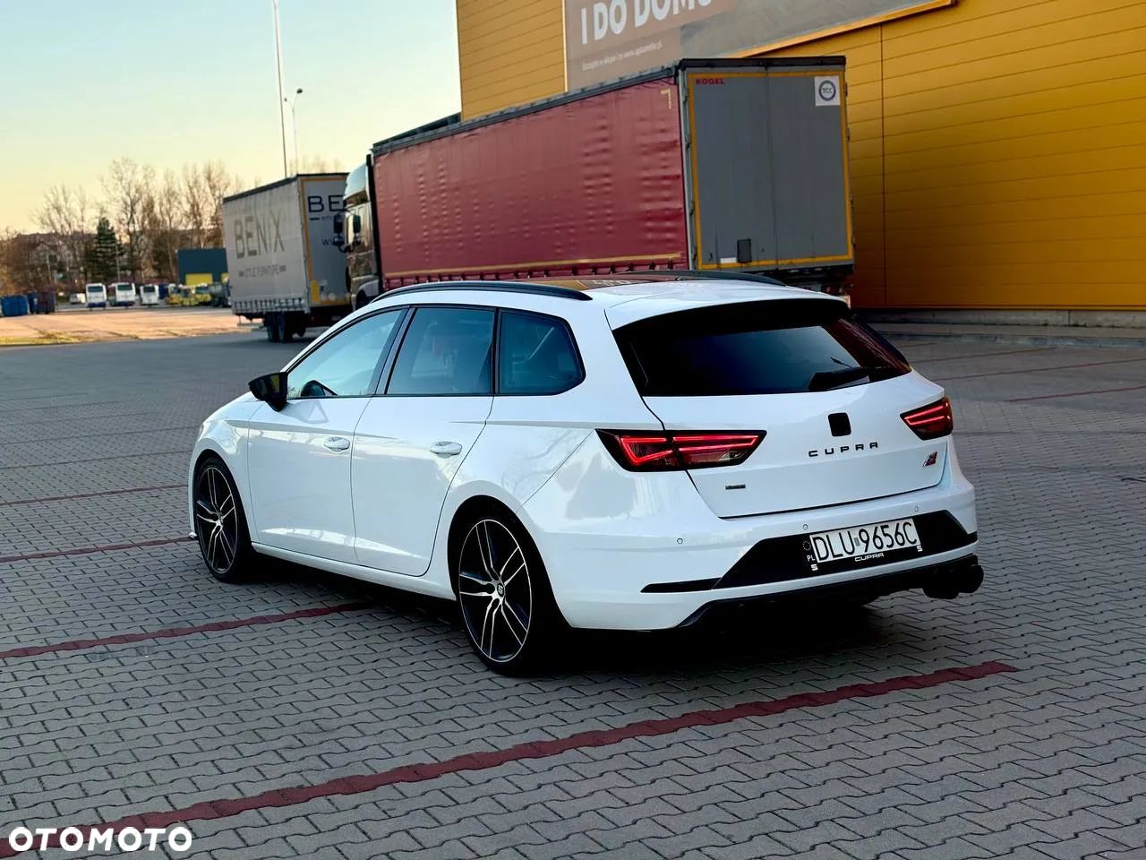 Seat Leon 2.0 TSI Cupra S&S 4Drive DSG - 1