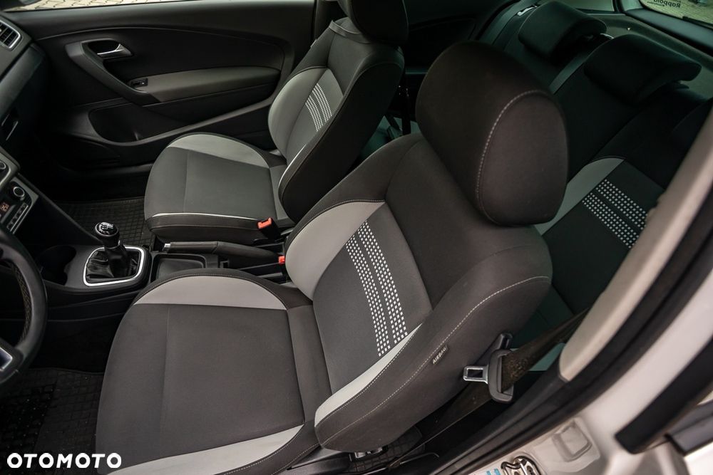 Volkswagen Polo 1.2 TSI Life - 15