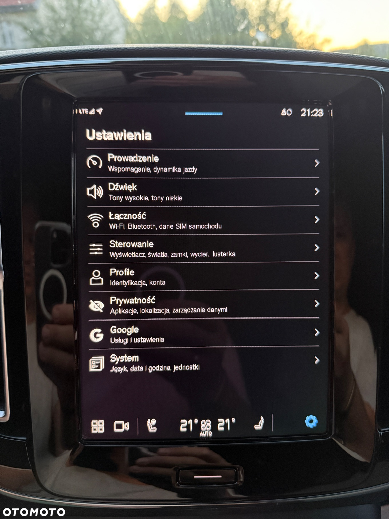 Volvo XC 40 B3 Ultimate Dark - 31