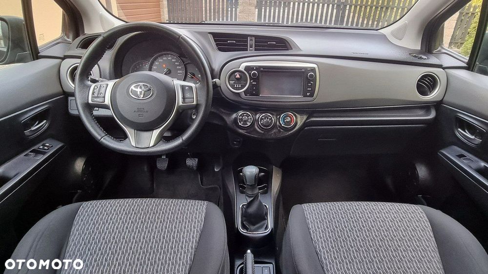 Toyota Yaris - 13