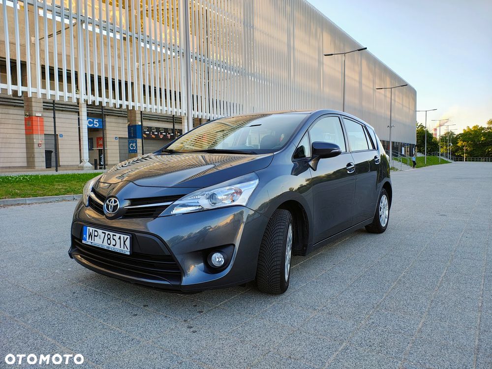 Toyota Verso 1.6 Active - 3