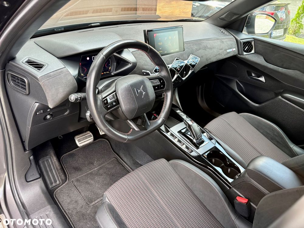 DS Automobiles DS 3 Crossback 1.2 PureTech Performance Line + - 21