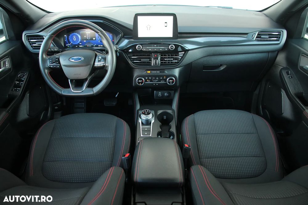 FORD Kuga 2022 — imagine 11