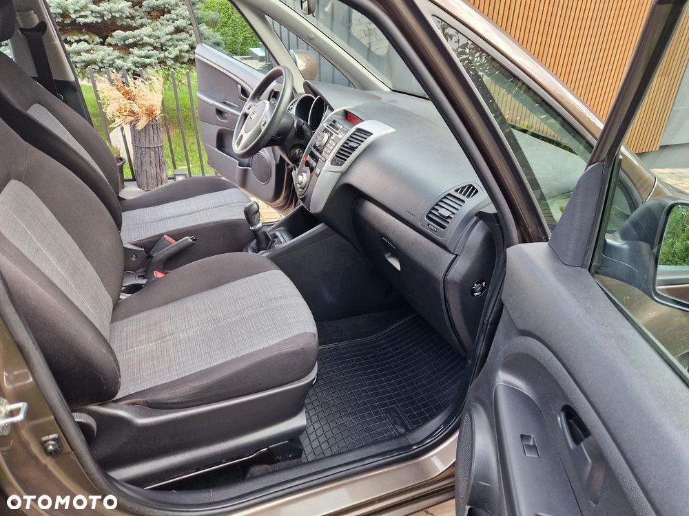 Kia Venga 1.4 M - 10