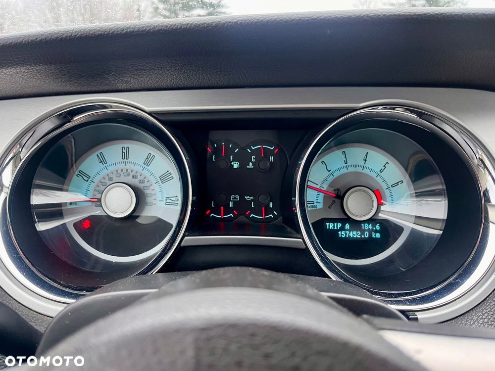 Ford Mustang 4.0 V6 Premium - 13