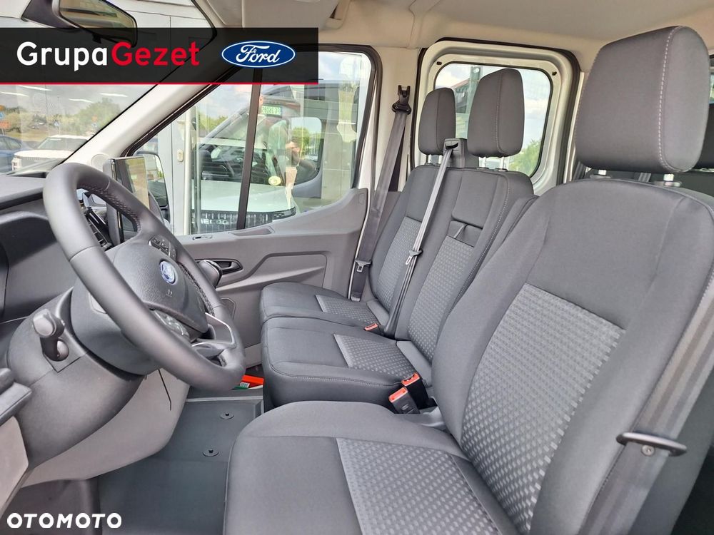 Ford Transit - 15