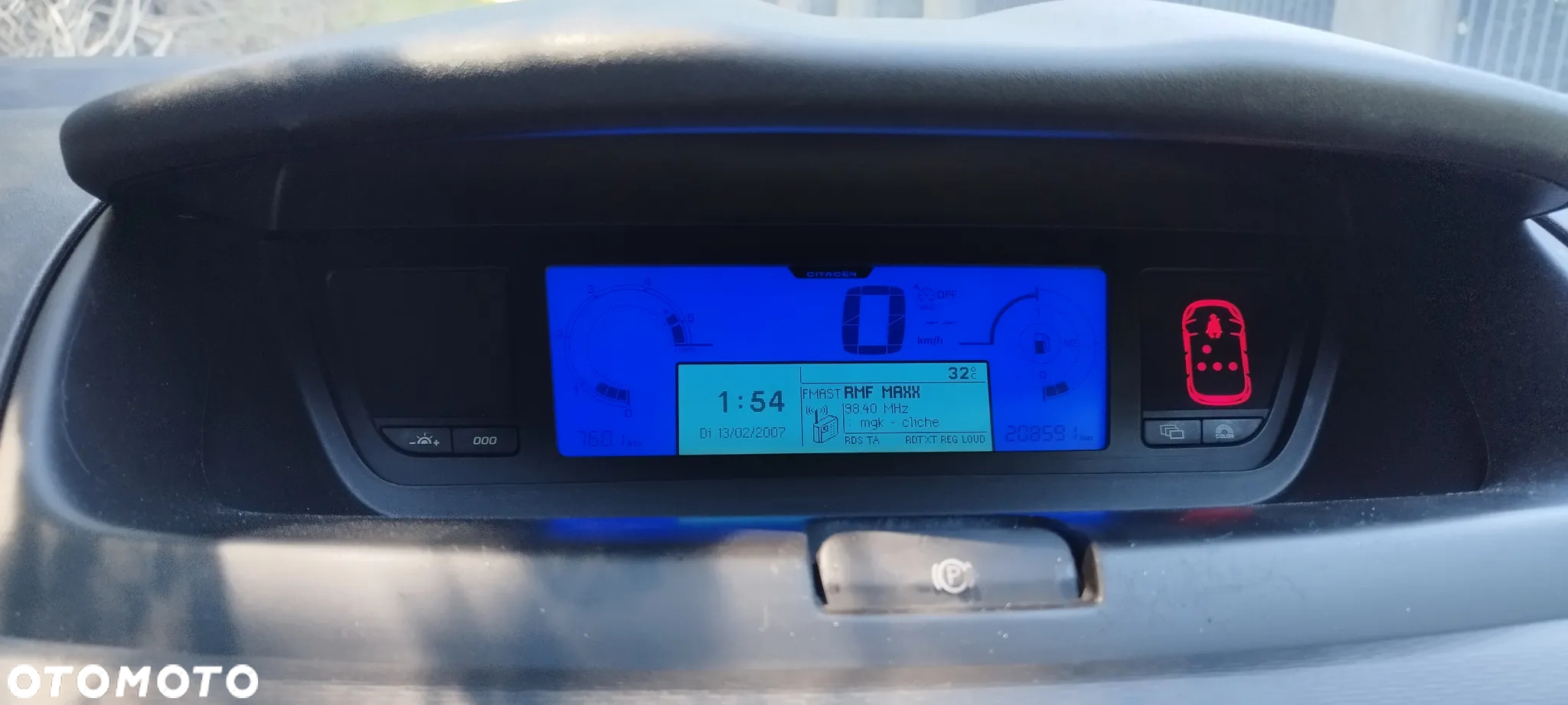 Citroën C4 Picasso 1.6 HDi FAP Style - 6