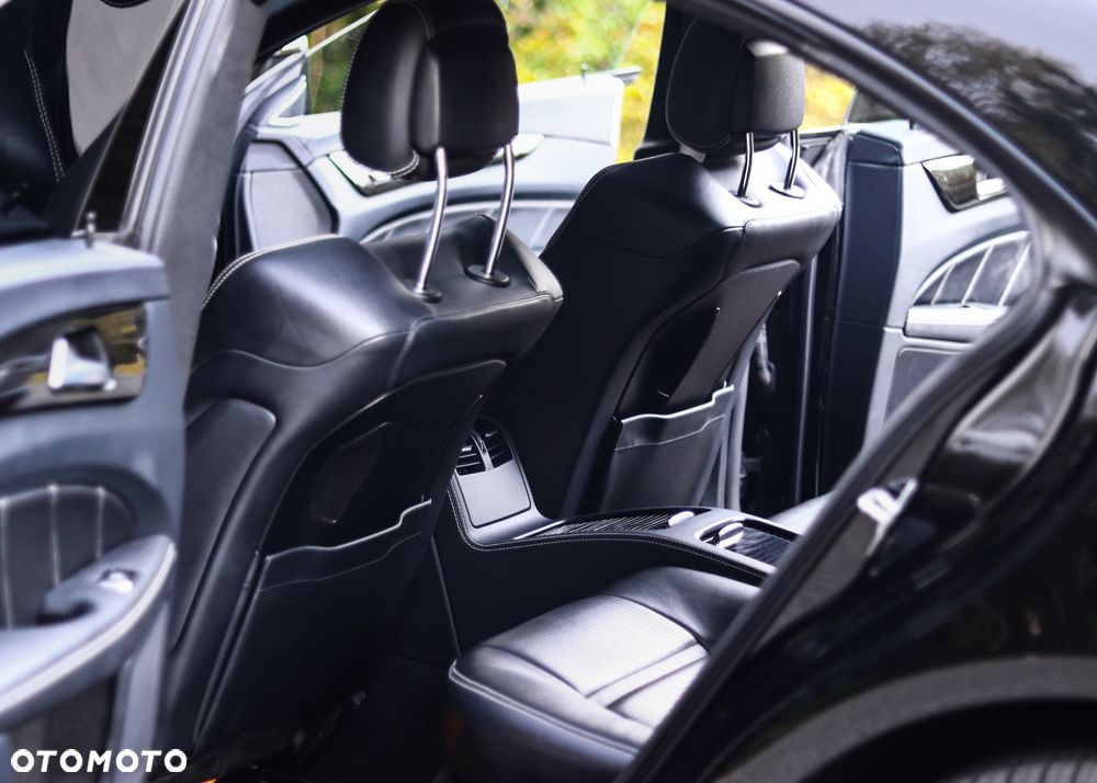 Mercedes-Benz CLS - 33
