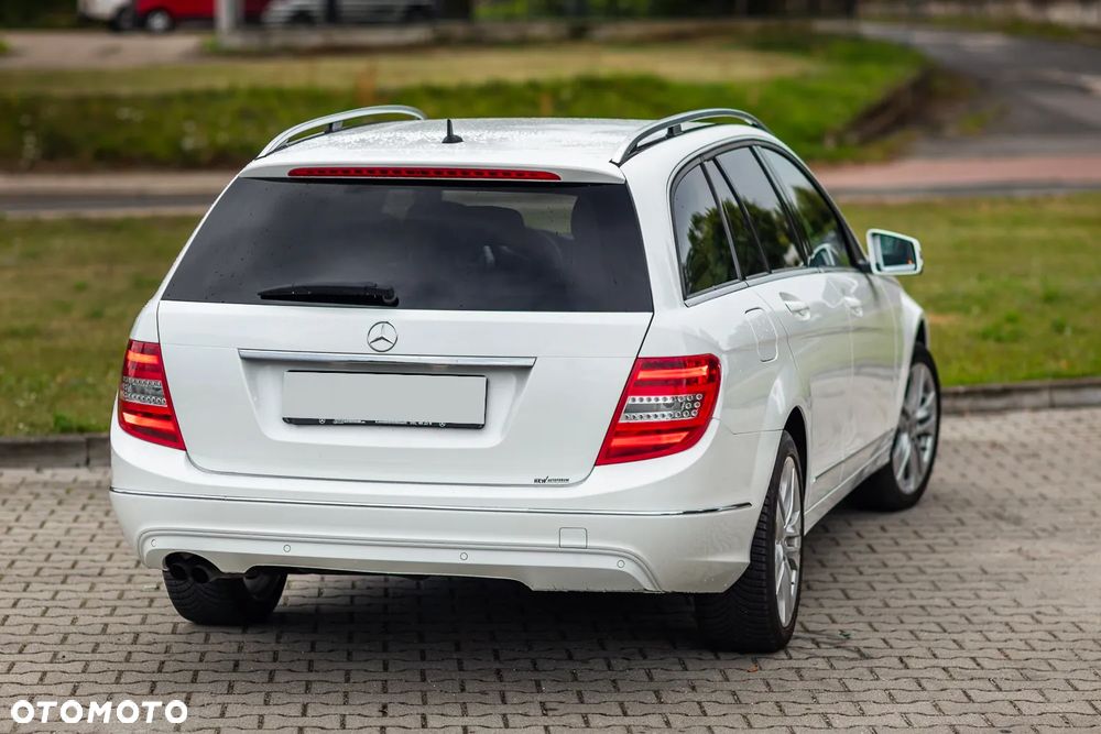 Mercedes-Benz Klasa C 180 7G-TRONIC Avantgarde Edition - 11