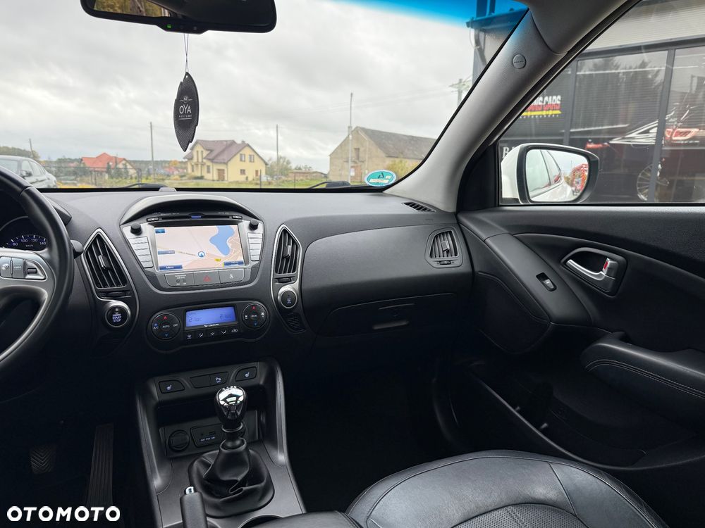 Hyundai ix35 blue 1.6 2WD Finale Gold - 15