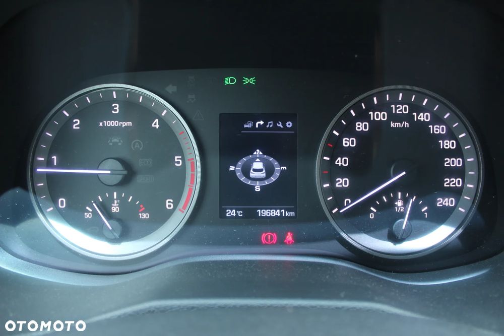 Hyundai Tucson blue 1.7 CRDi 2WD Intro Edition - 17
