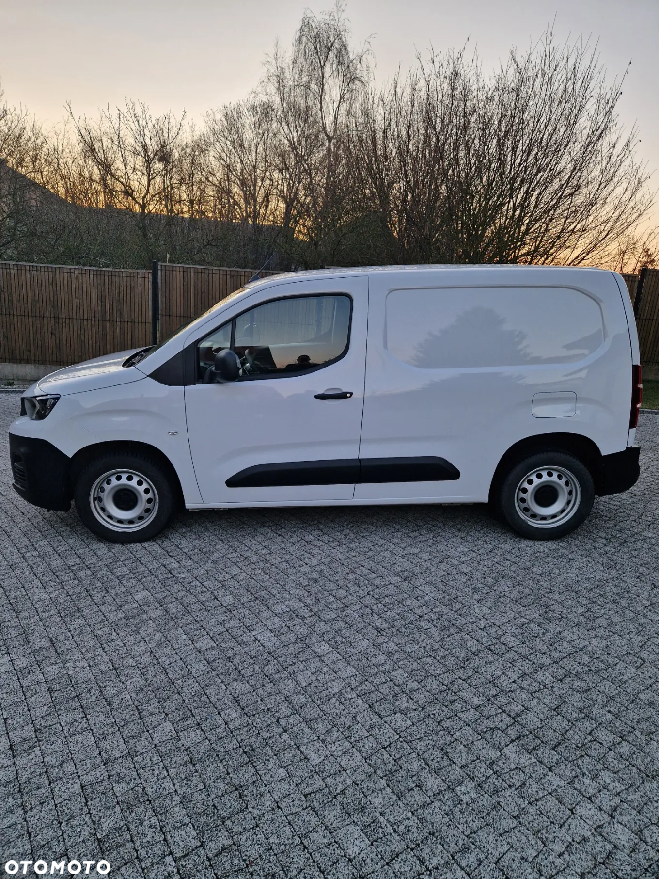 Peugeot PARTNER - 2