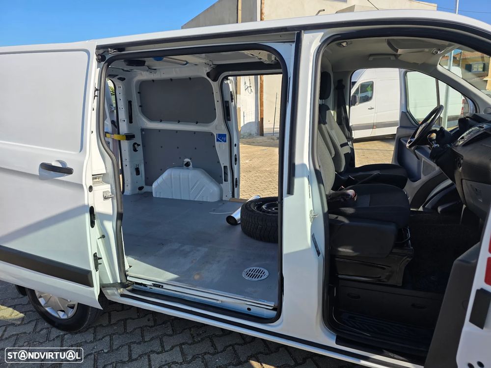 Ford Transit Custom 2.2 TDCI 270 L1 - 37