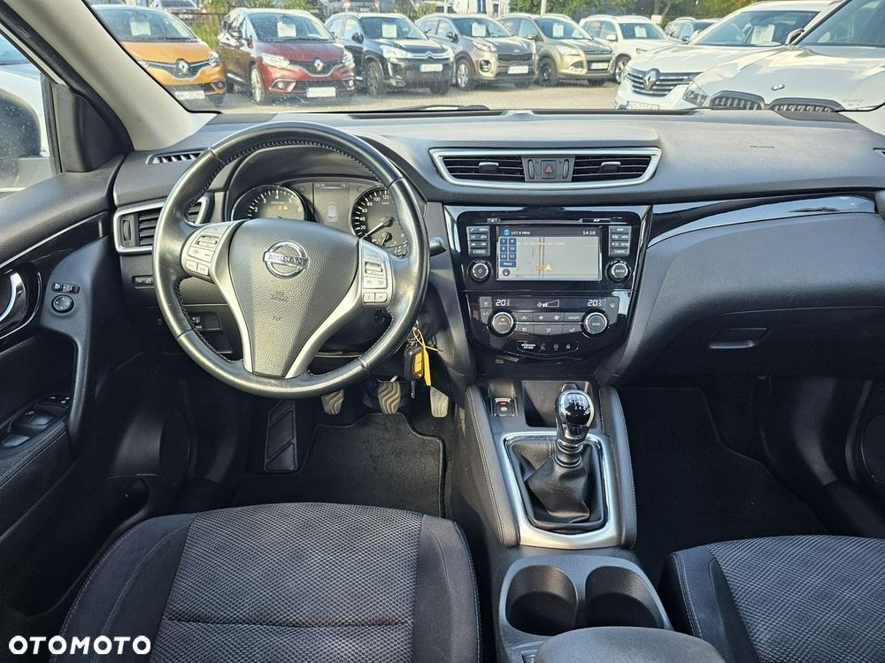 Nissan Qashqai 1.2 DIG-T Tekna EU6 - 19