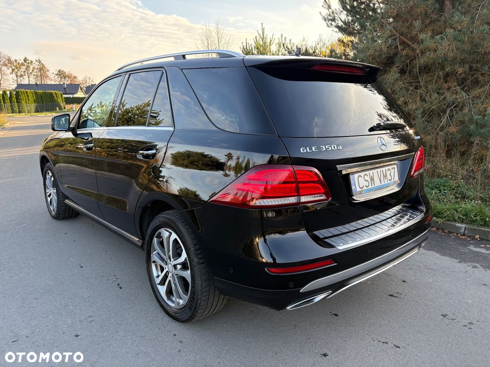 Mercedes-Benz GLE 350 d 4-Matic - 4