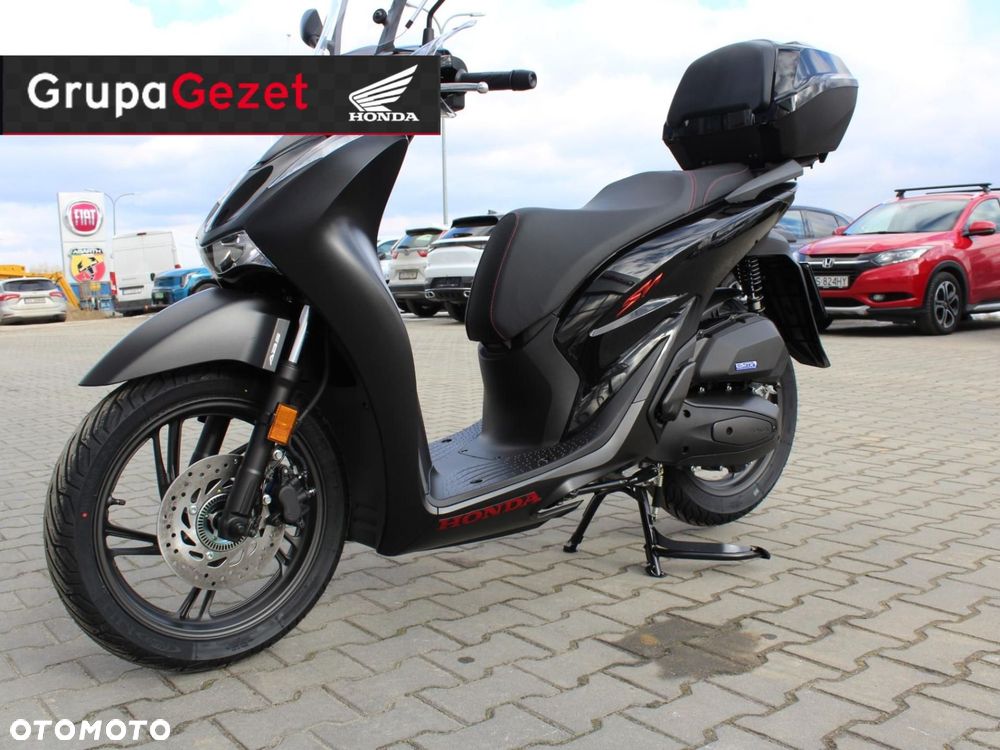 Honda SH - 9