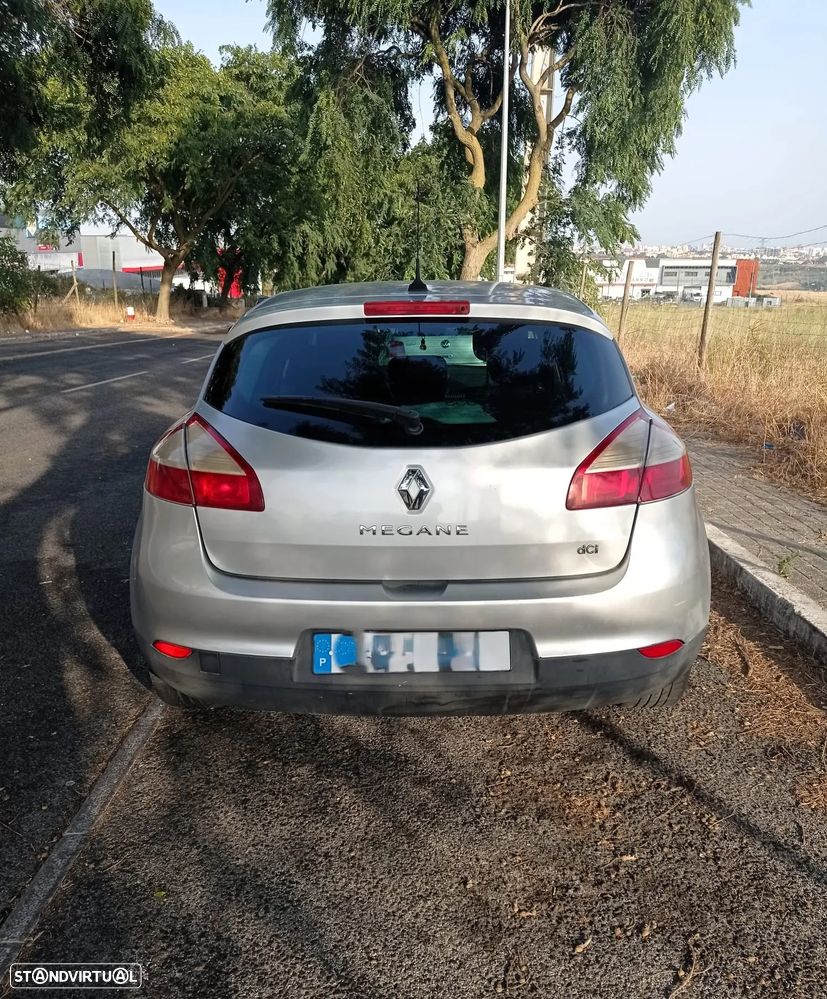 Renault Mégane - 5