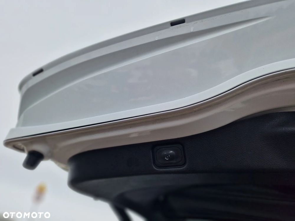 Ford Galaxy 2.0 TDCi 4WD Titanium PowerShift - 32