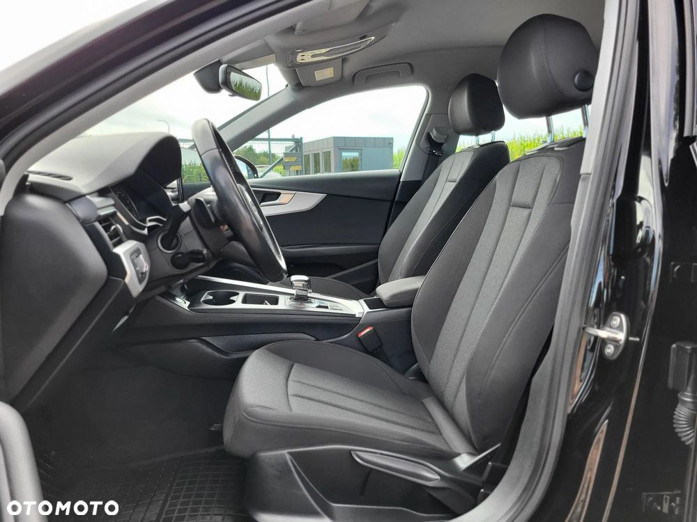 Audi A4 Limousine 35 TFSI S tronic - 21