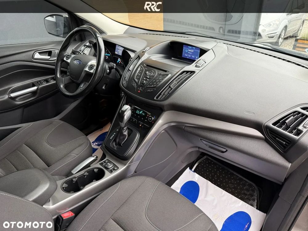 Ford Kuga 2.0 TDCi 4x4 Titanium - 22