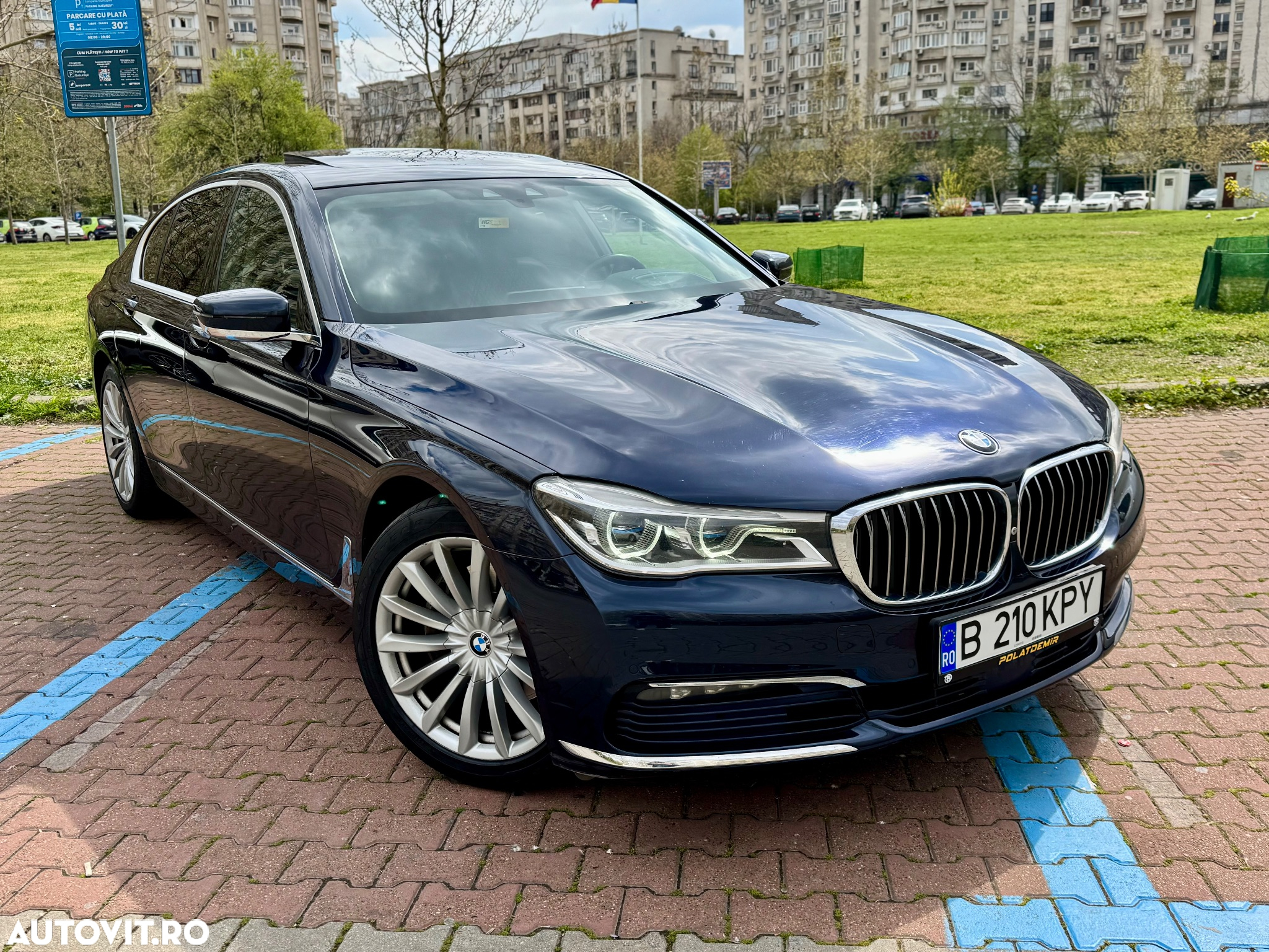 BMW Seria 7 740d xDrive - 11