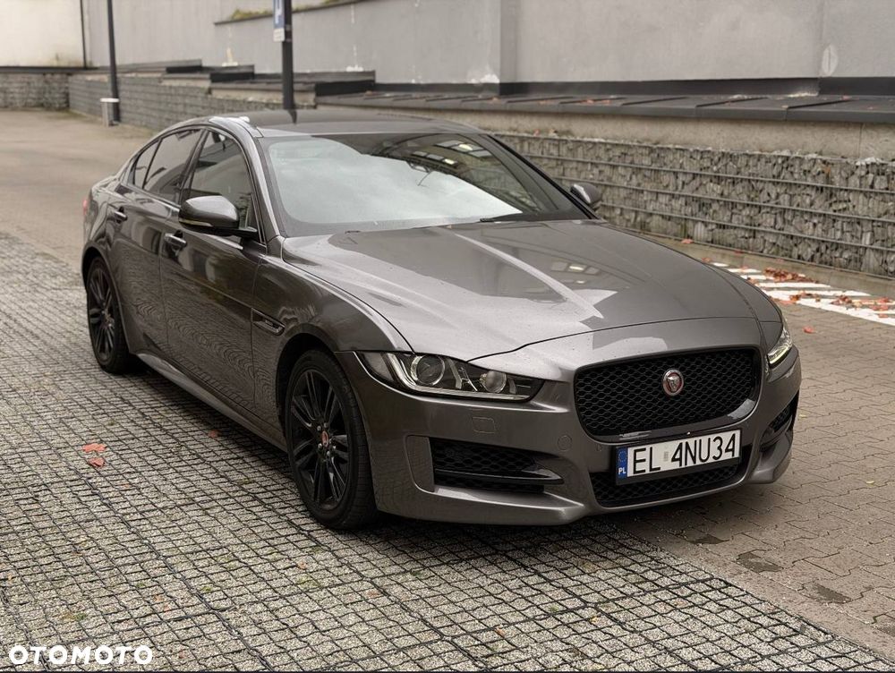 Jaguar XE 20d R-Sport - 1