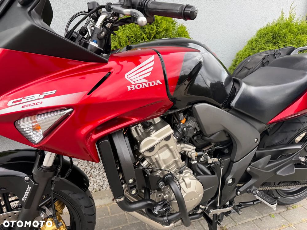 Honda CBF - 26