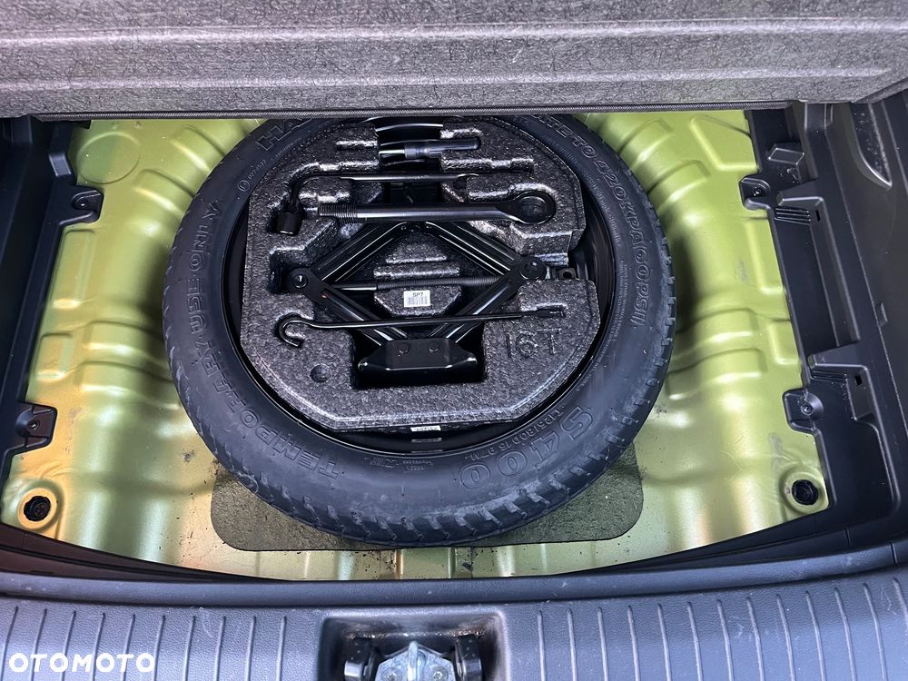 Hyundai Kona 1.6 T-GDI Premium DCT - 17