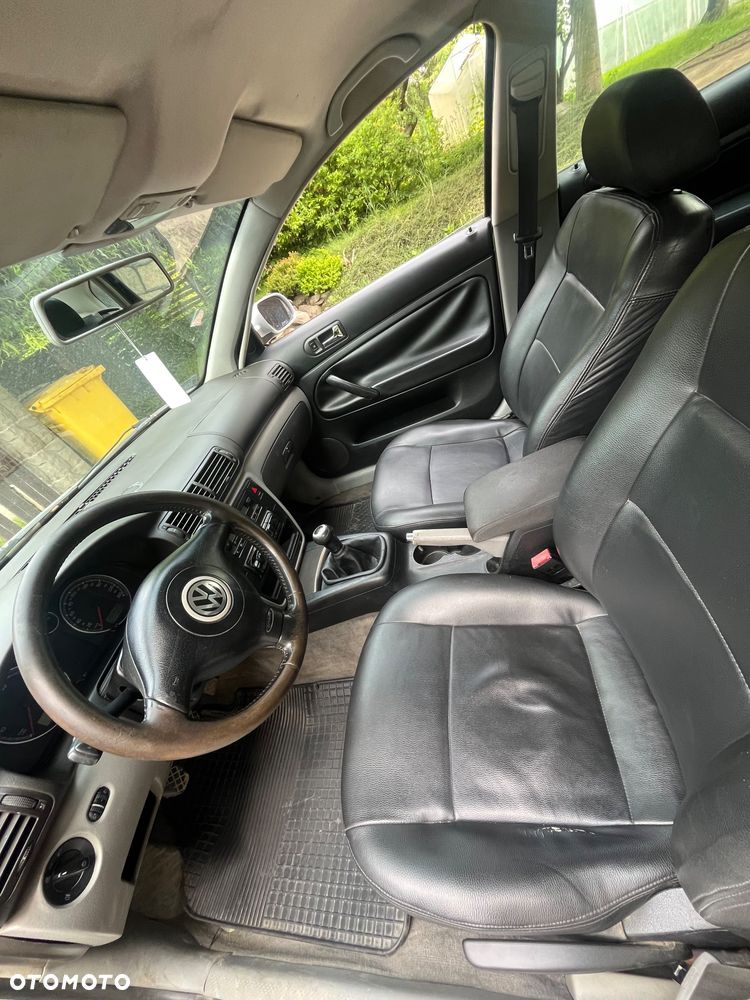 Volkswagen Passat 1.9 TDI 4Mot Basis - 8