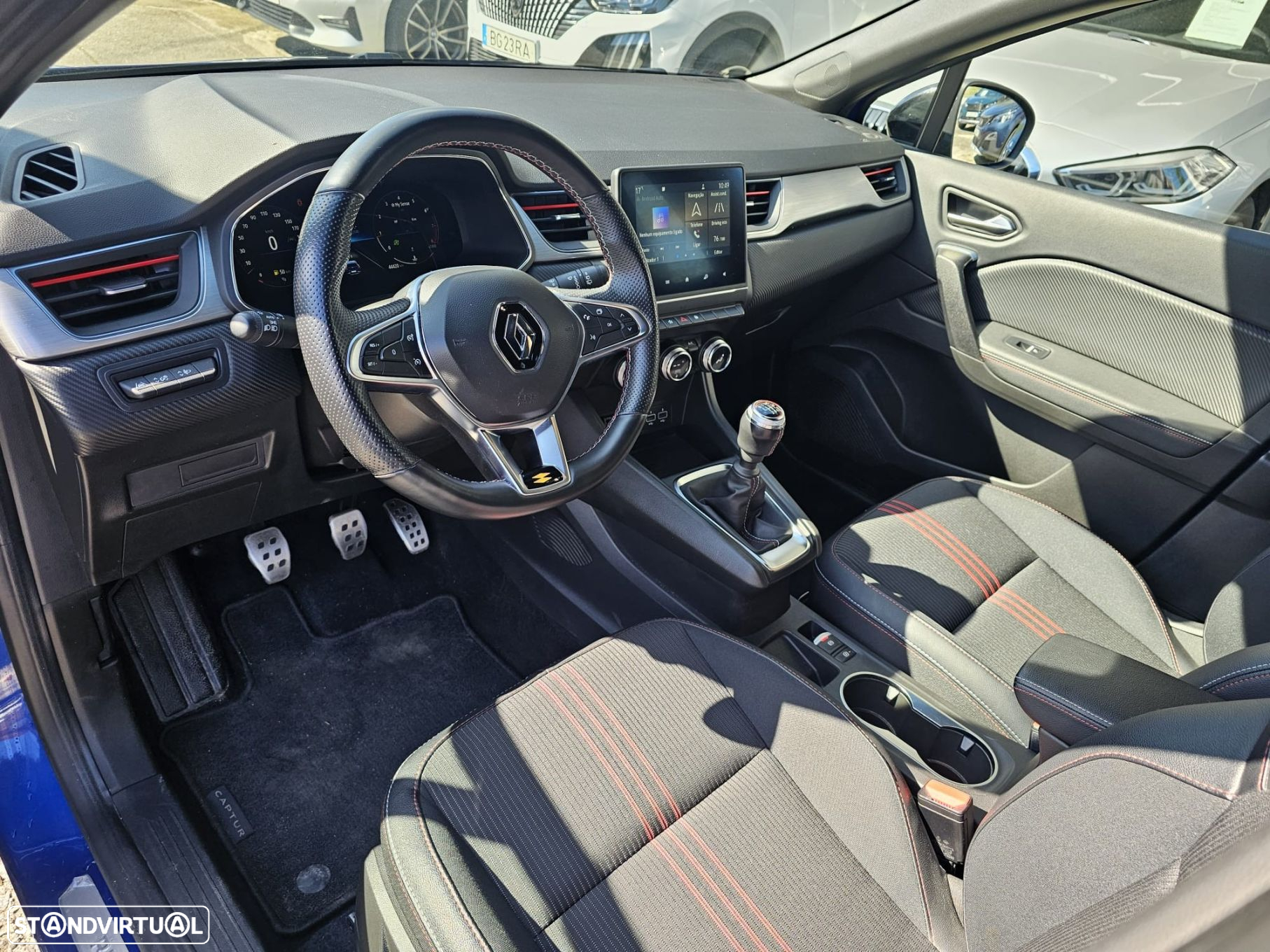 Renault Captur - 8