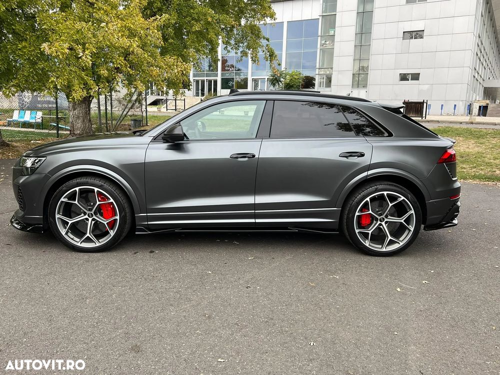 Audi Q8 - 7