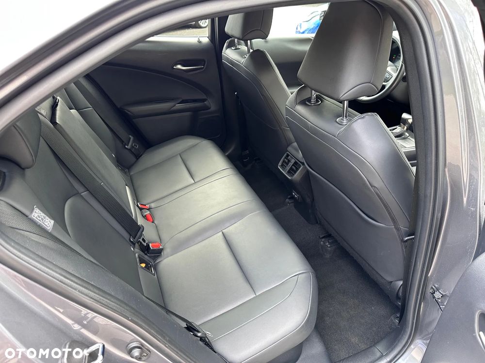 Lexus UX ver-250h-business-edition - 24