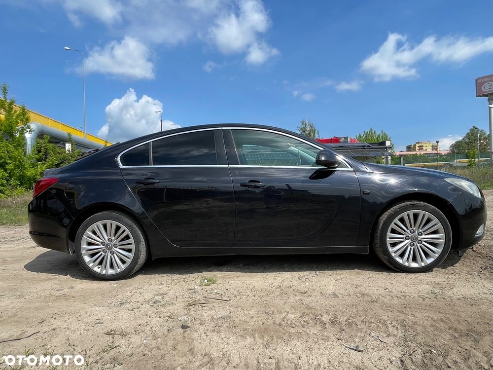 Opel Insignia 2.0 CDTI - 12