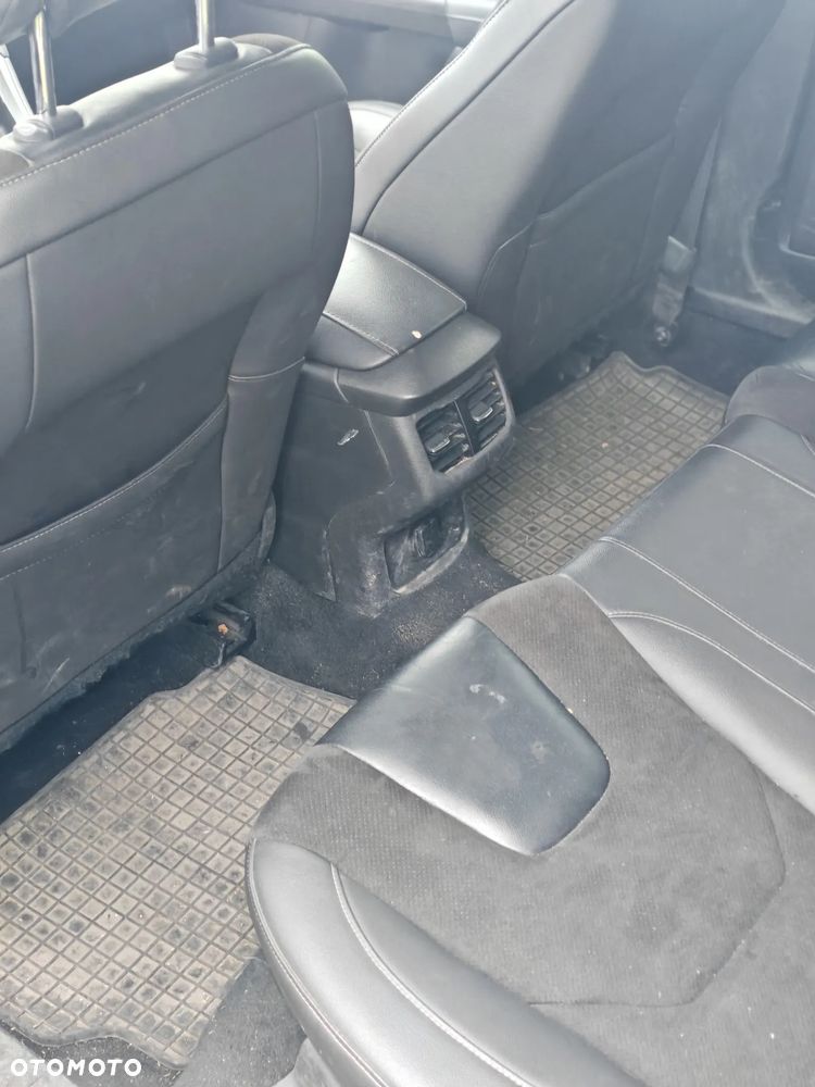 Ford Mondeo 2.0 TDCi Titanium PowerShift - 3